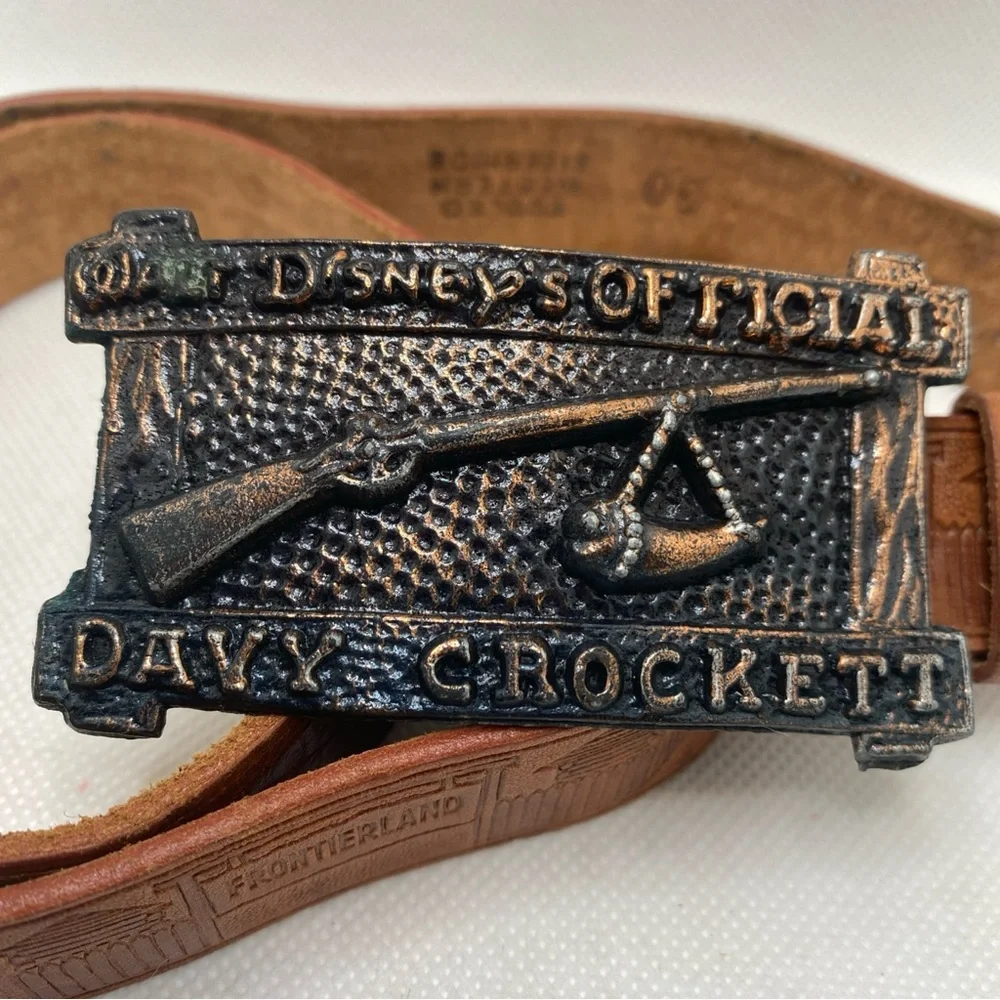 Vintage Leather Disney Davy Crockett  Belt & Buckle